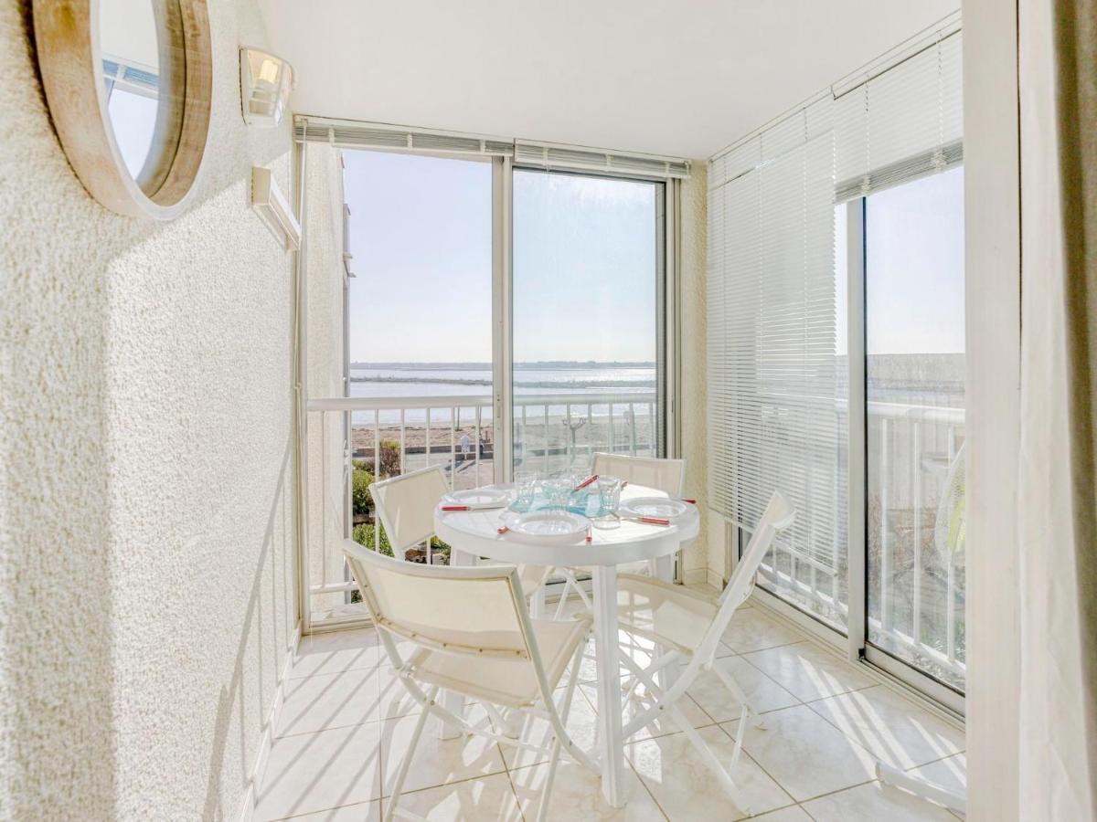 Apartment Les Portes De La Plage By Interhome Грюїссан Екстер'єр фото
