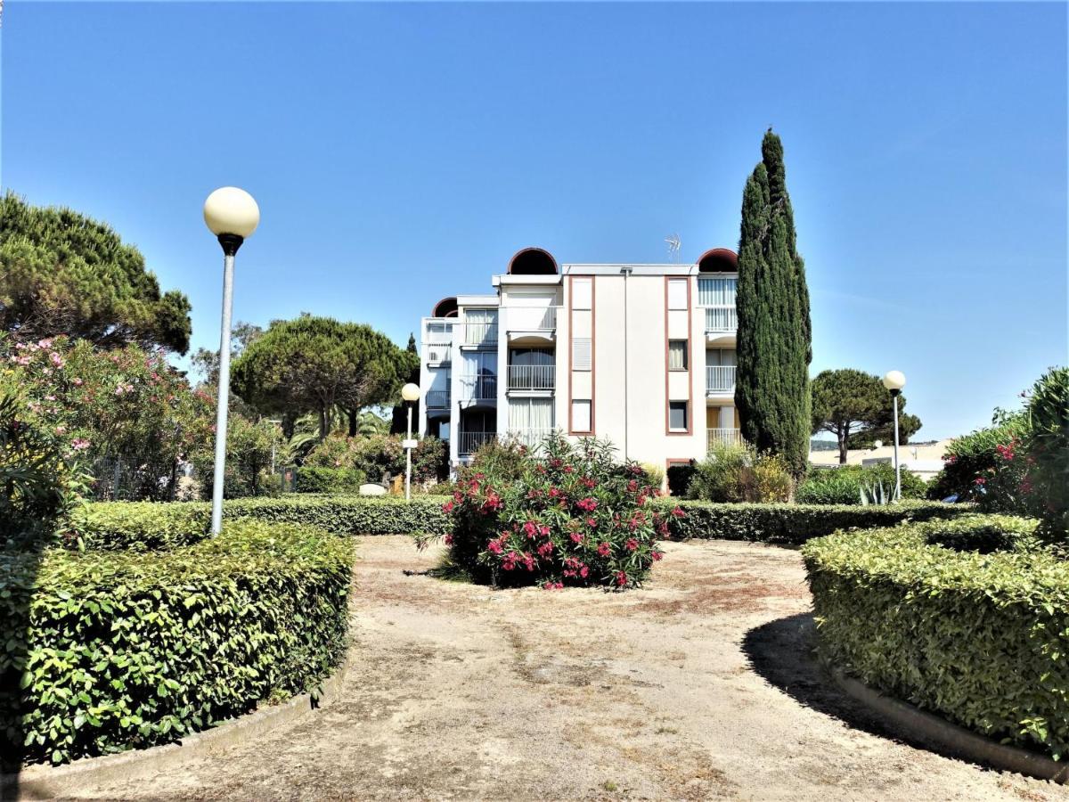 Apartment Les Portes De La Plage By Interhome Грюїссан Екстер'єр фото